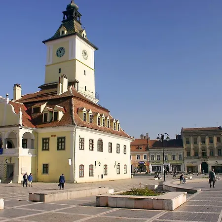 Lägenhet Brasovapart Piata Sfatului